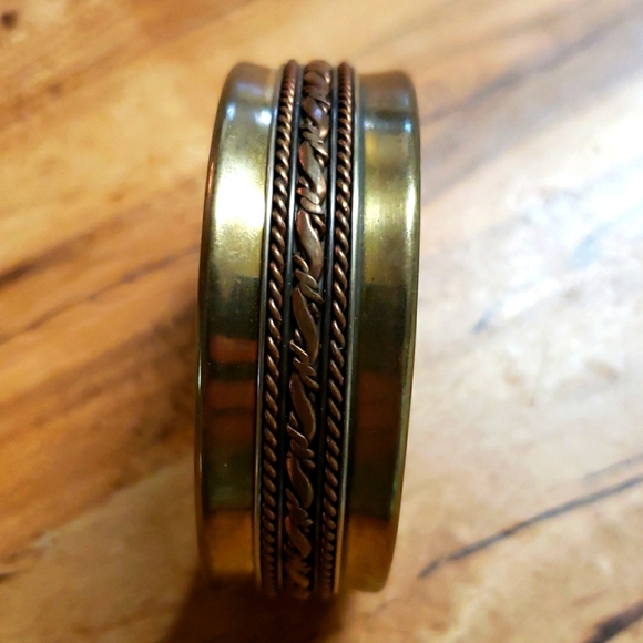 Bangle Bracelet - Picture 2 of 3